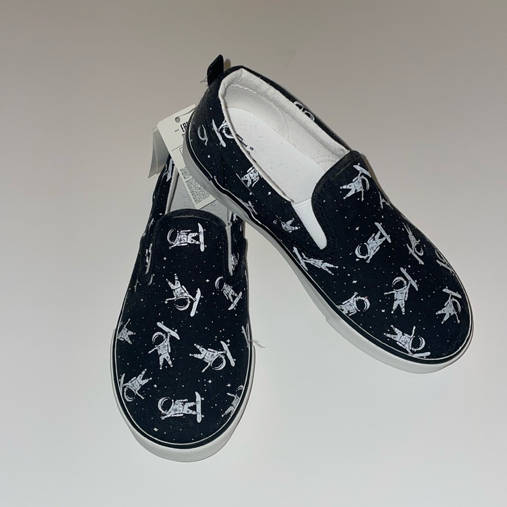 BLACK SNEAKERS, slip on with Astronauts, kids size 1, never worn NWT